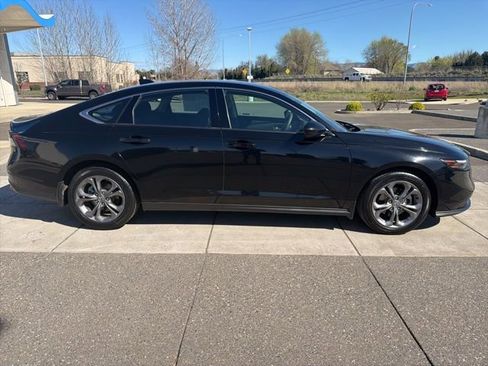 Used 2024 Honda Accord EX image 3
