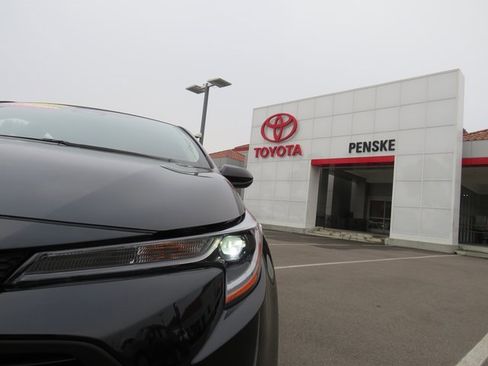 Certified 2023 Toyota Corolla LE image 4