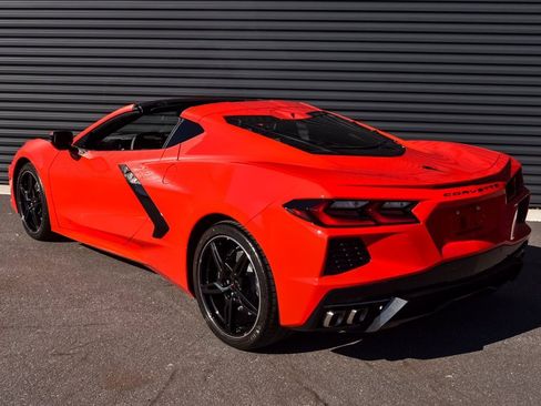 Used 2024 Chevrolet Corvette Stingray Preferred Cpe w/ 2LT image 3