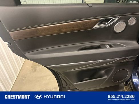 Used 2024 Genesis GV80 2.5T w/ Prestige Package AWD/4WD image 25