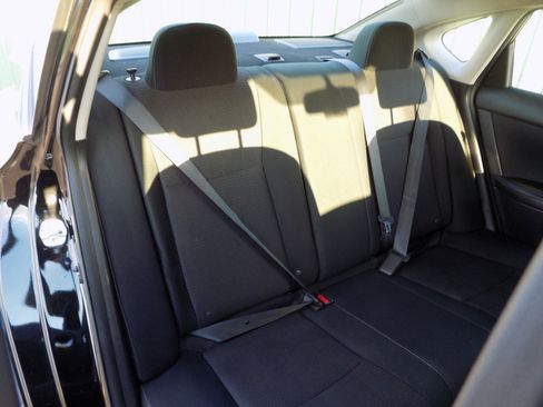 Used 2019 Nissan Sentra S image 16