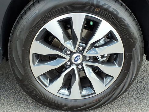 Used 2024 Subaru Outback Limited AWD/4WD image 10