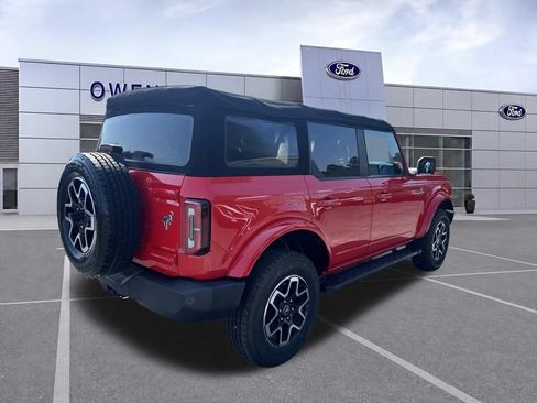 Used 2022 Ford Bronco Outer Banks AWD/4WD image 5