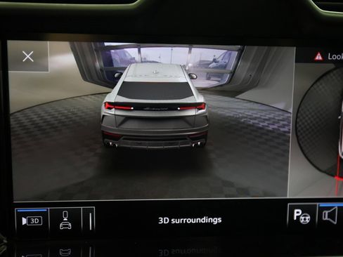 Used 2021 Lamborghini Urus image 35
