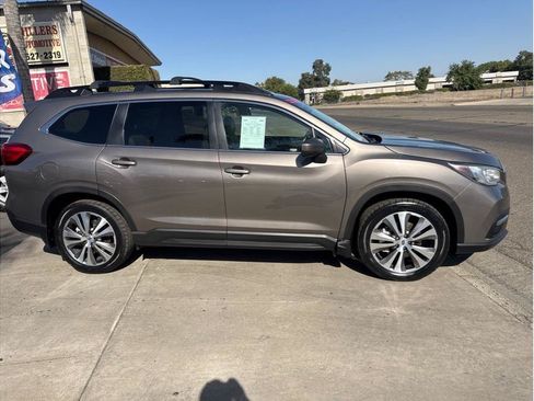 Used 2021 Subaru Ascent Premium w/ Sport Package AWD/4WD image 12