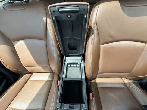 Used 2019 Subaru Outback 3.6R Touring AWD/4WD image 21