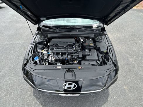 Used 2026 Hyundai Elantra SEL Sport Premium FWD image 28