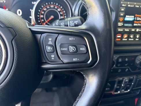 Used 2022 Jeep Wrangler Unlimited Sport AWD/4WD image 19