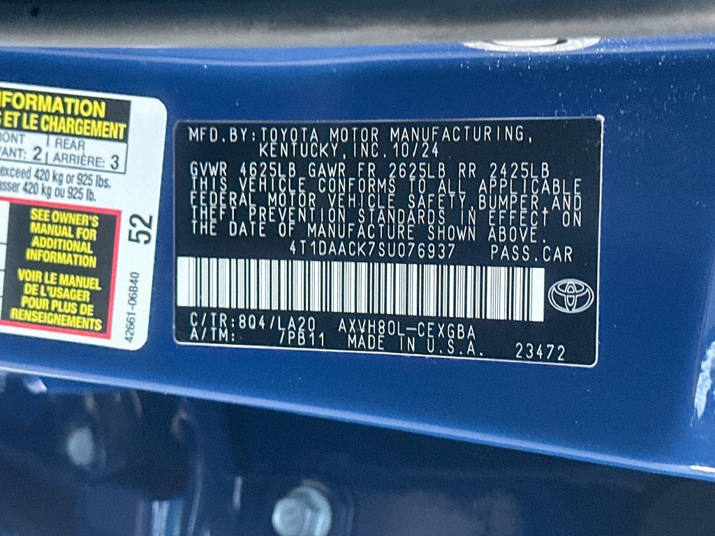 Used 2025 Toyota Camry XLE FWD image 31