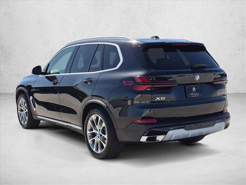 Used 2026 BMW X5 xDrive40i AWD/4WD image 8