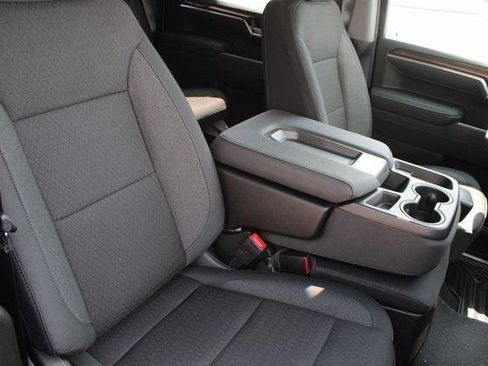 New 2026 Chevrolet Silverado 1500 LT image 7