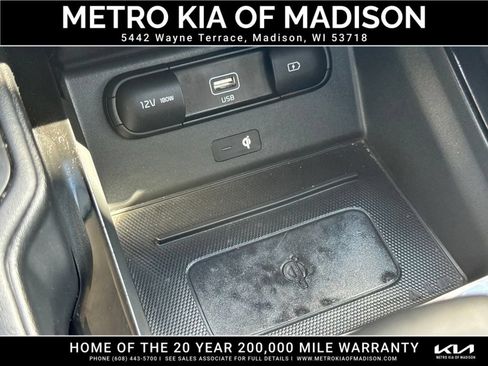 Used 2022 Kia Telluride EX w/ EX Premium Package AWD/4WD image 26
