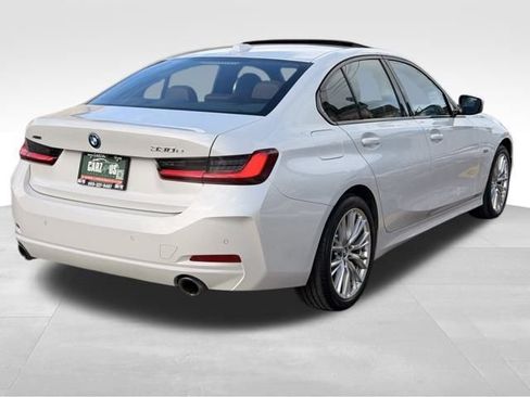Used 2023 BMW 330e xDrive 330e xDrive w/ Driving Assistance Package image 6