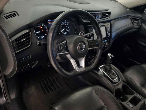 Used 2020 Nissan Rogue SL AWD/4WD image 11