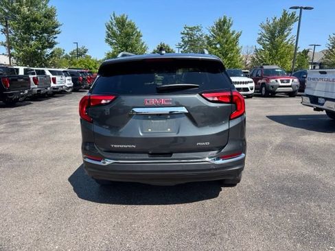 Used 2021 GMC Terrain SLT w/ LPO, Floor Liner Package AWD/4WD image 7