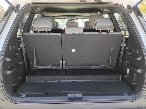 Used 2025 Toyota Sequoia SR5 image 10