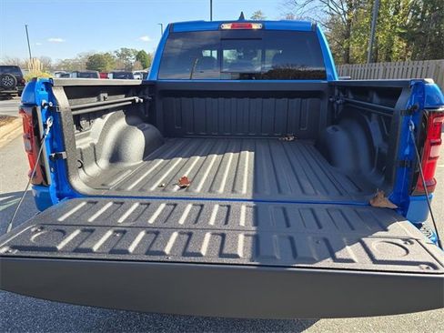 New 2026 RAM 1500 4x4 Crew Cab image 8