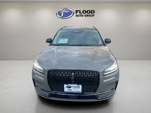 New 2026 Lincoln Corsair Premiere image 2