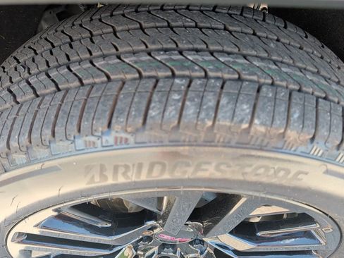 Used 2021 GMC Sierra 1500 Denali w/ Denali Ultimate Package image 10