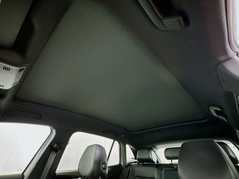 Used 2022 Volkswagen ID.4 Pro S image 26