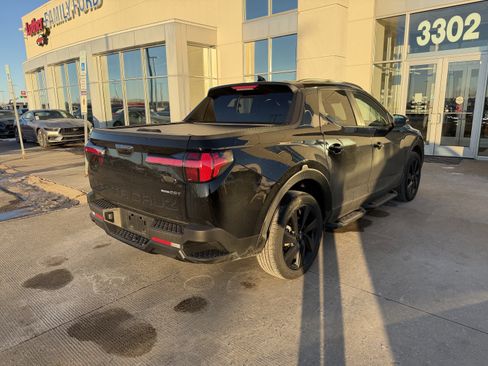 Used 2024 Hyundai Santa Cruz Night image 4