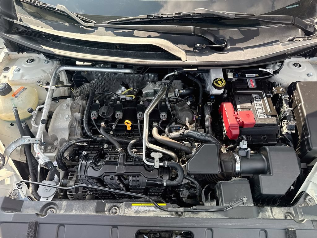 Used 2023 Nissan Rogue S AWD/4WD image 32