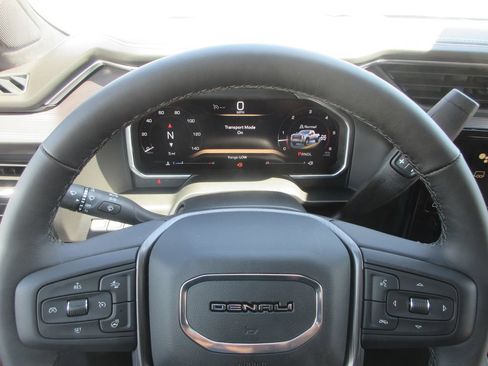 New 2026 GMC Sierra 3500 Denali Ultimate AWD/4WD image 19