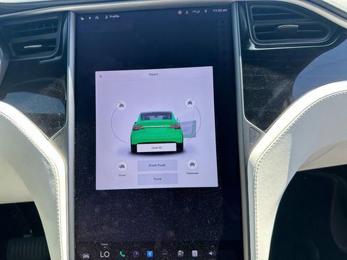 Used 2020 Tesla Model X Long Range AWD/4WD image 19