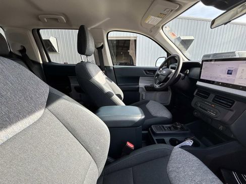 Used 2025 Ford Maverick XLT FWD image 15