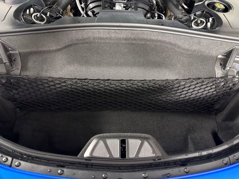 Used 2025 Chevrolet Corvette Z06 RWD image 8