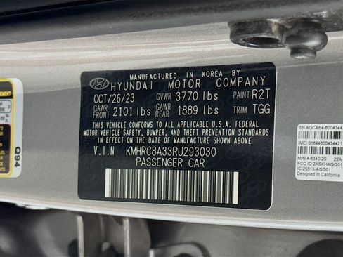 Used 2024 Hyundai Venue SEL FWD image 38