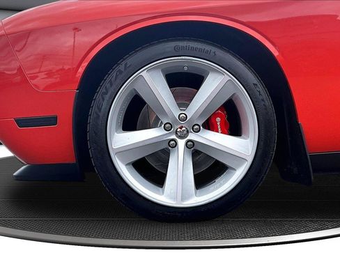 Used 2009 Dodge Challenger SRT8 w/ SRT Option Group II RWD image 34