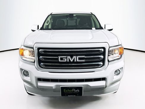 Used 2016 GMC Canyon SLE w/ SLE Convenience Package image 2