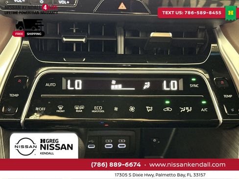 Used 2023 Toyota Venza Limited image 23