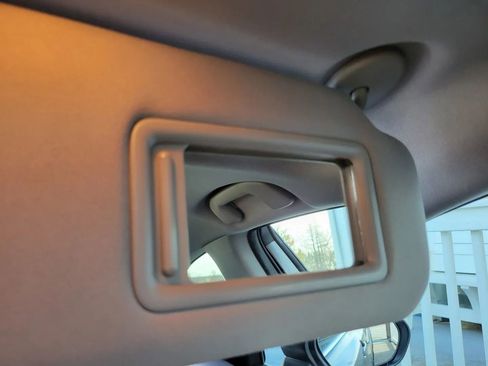 Used 2019 Toyota Camry XSE image 35