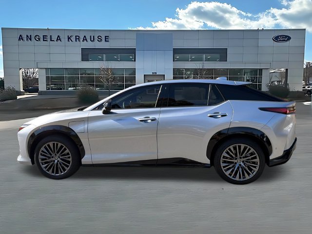 Used 2023 Lexus RZ 450e Premium w/ Accessory Package (2T) AWD/4WD image 4