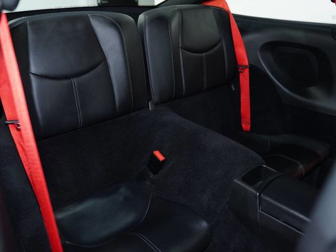 Used 2012 Porsche 911 Carrera 4 GTS image 33