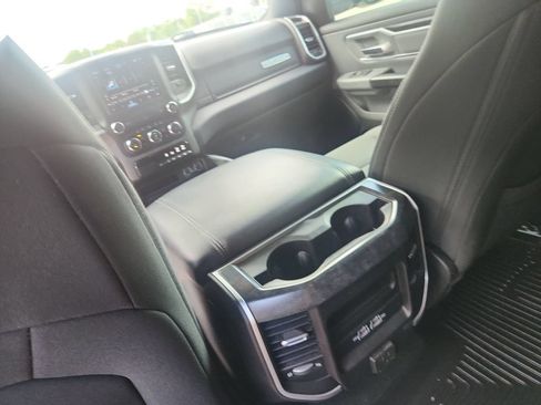 Used 2022 RAM 1500 Big Horn AWD/4WD image 24