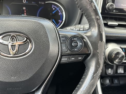 Used 2020 Toyota RAV4 XSE w/ XSE Grade Weather Package AWD/4WD image 21