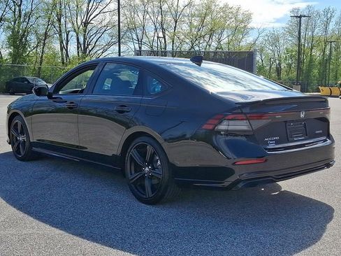 Used 2024 Honda Accord Sport image 7