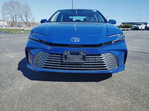 New 2026 Toyota Camry XLE image 13