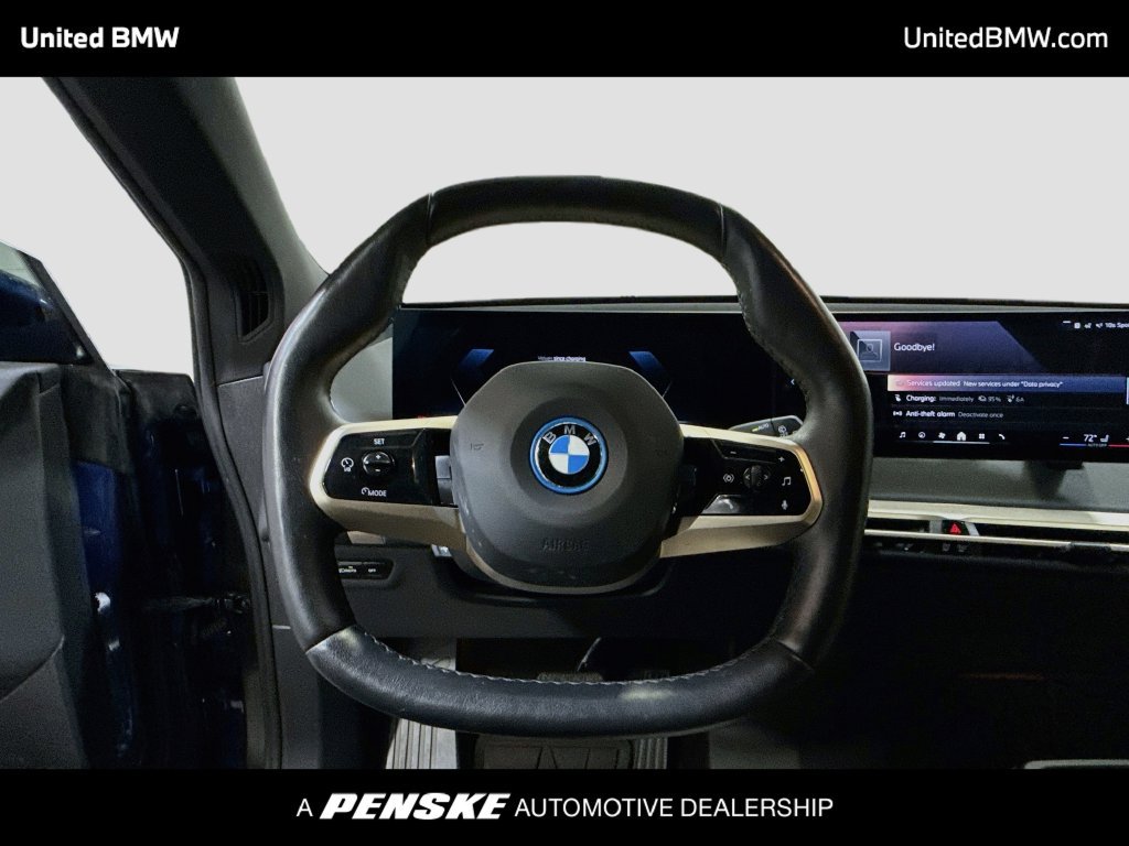 Used 2024 BMW iX xDrive50 w/ Premium Package AWD/4WD image 13