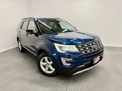 Used 2017 Ford Explorer XLT