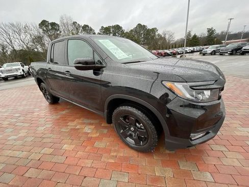 Used 2025 Honda Ridgeline Black Edition image 38