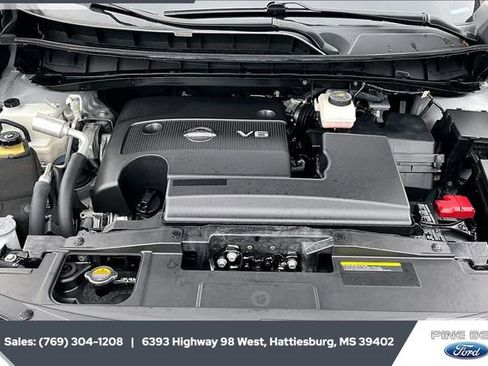 Used 2024 Nissan Murano SV w/ SV Midnight Edition Package image 8