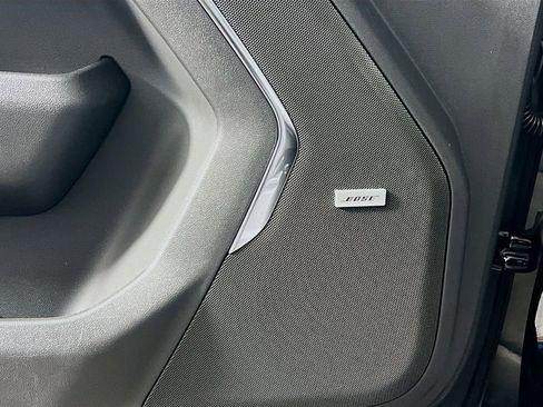 New 2026 Chevrolet Suburban Z71 image 19