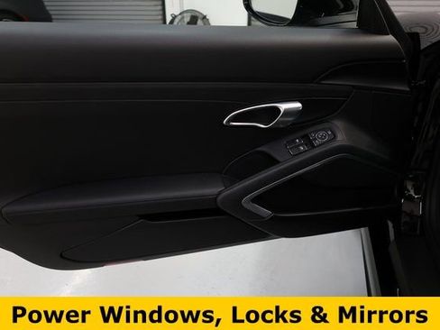 Used 2024 Porsche 718 Boxster S RWD image 42