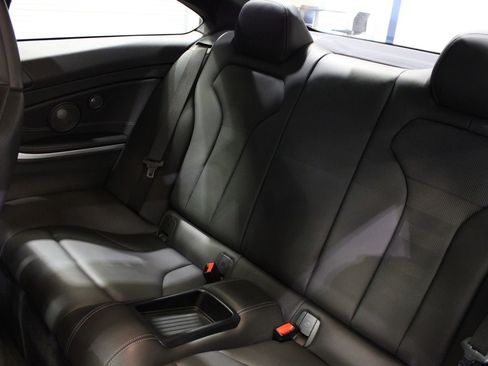 Used 2018 BMW M4 Coupe RWD image 24