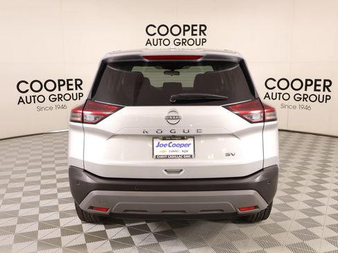 Used 2023 Nissan Rogue SV FWD image 20