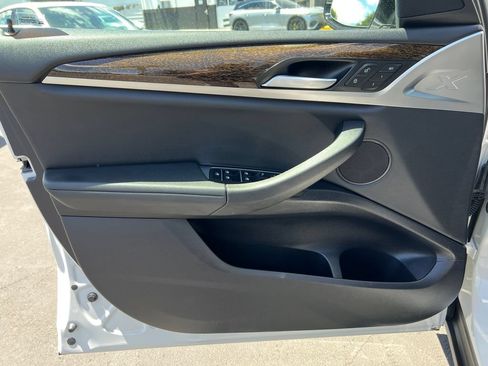 Used 2019 BMW X3 xDrive30i w/ Driving Assistance Package AWD/4WD image 12